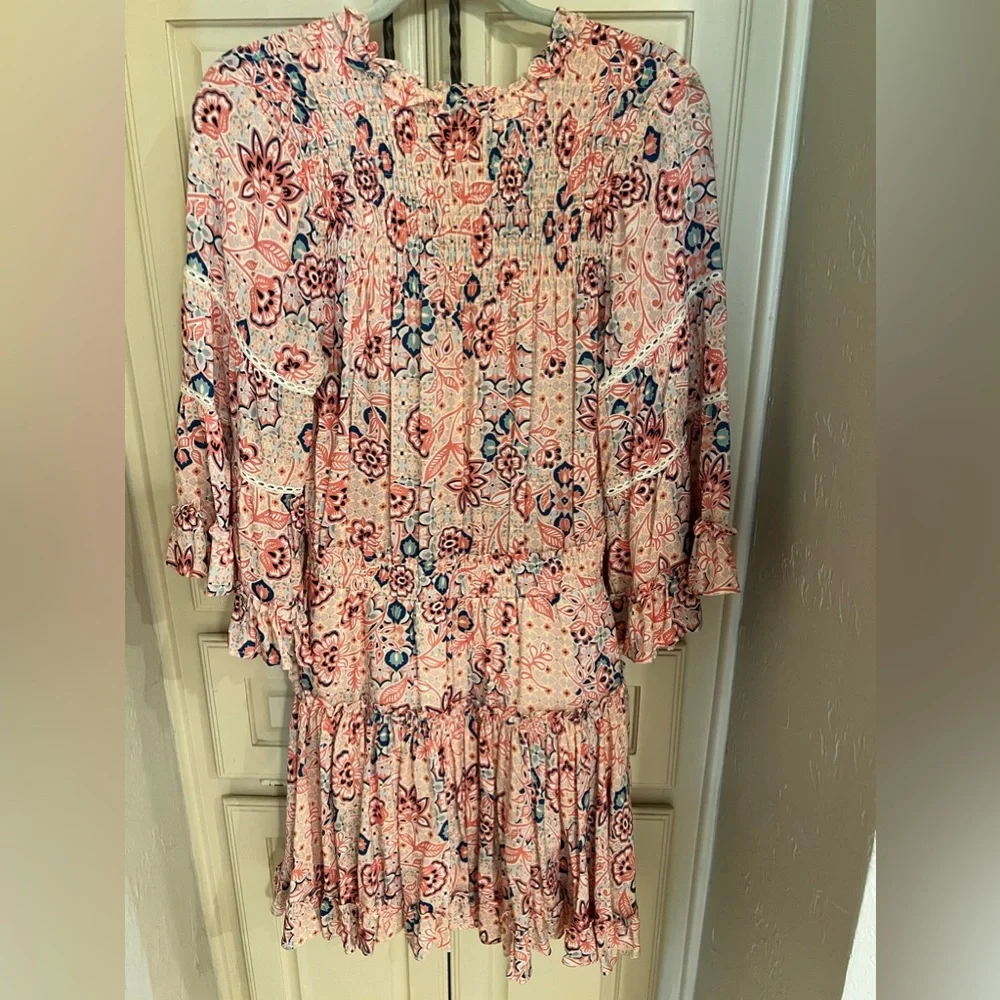 Dress - Picture 2 of 3